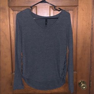 long sleeve grey t shirt